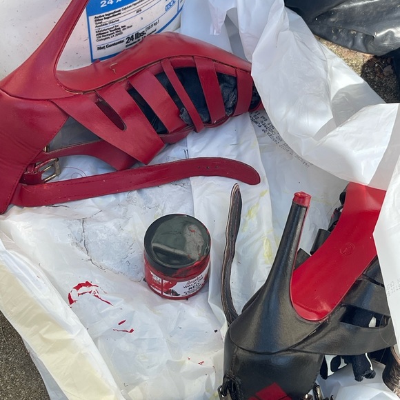 Harley Quinn Cosplay Shoes ♻️ - Picture 6 of 6